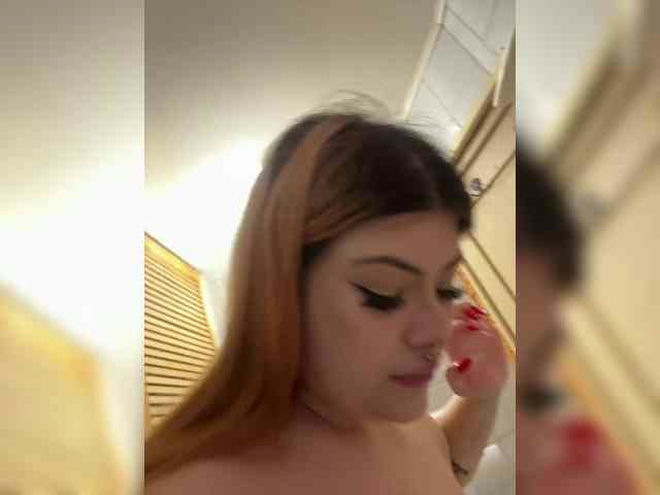 alissha05 live webcam preview