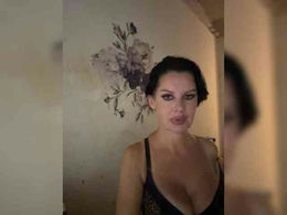 RoyalBreasts past broadcast snapshot