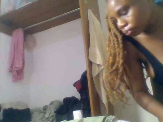 Ebonitah live webcam preview
