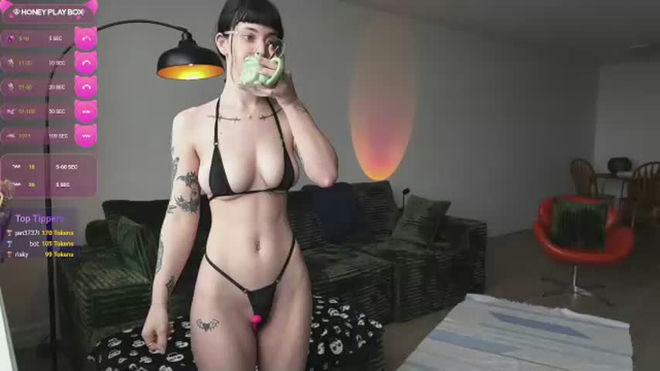 lucyyluvss live webcam preview