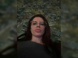 SweetMiaaa past broadcast snapshot
