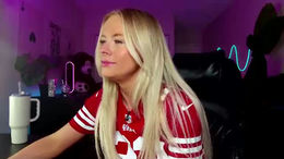 oliviaowens past broadcast snapshot