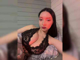 WeQueen- past broadcast snapshot
