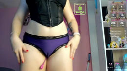 loly_saylors past broadcast snapshot