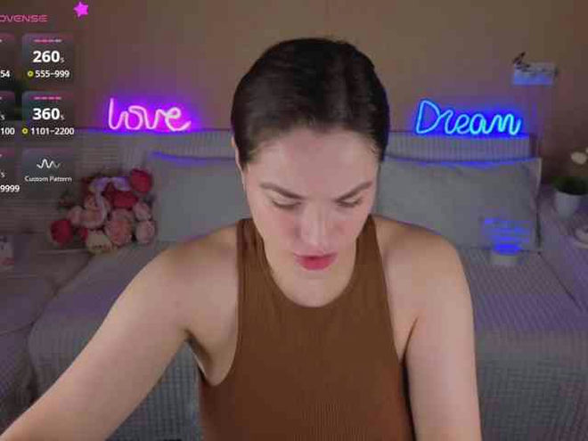 Camilla-One live webcam preview