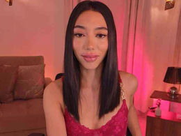 IsabellaLux- past broadcast snapshot