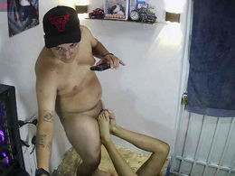 adrianisreihot past broadcast snapshot