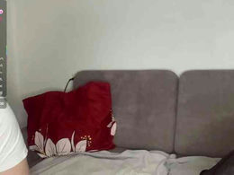 MilkyPawss past broadcast snapshot