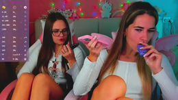 hotty_girls_here past broadcast snapshot