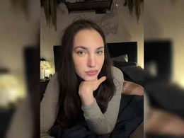 -Your-Michelle- past broadcast snapshot