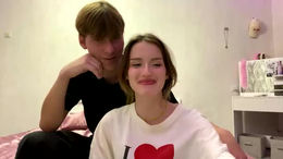 romanticduet_ past broadcast snapshot