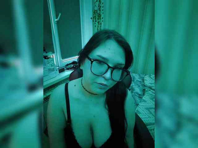 AleksaKesh live webcam preview