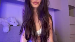 angel_isia past broadcast snapshot
