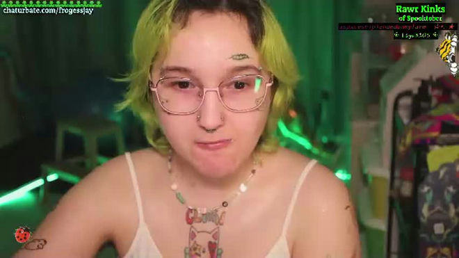 frogessjay live webcam preview