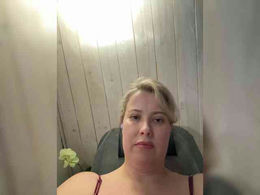 KissTheHill past broadcast snapshot