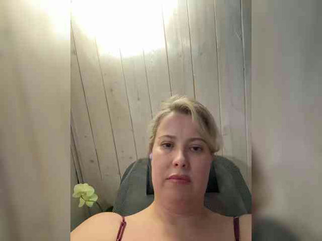 KissTheHill live webcam preview