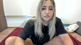 amelie_bunny_real past broadcast snapshot