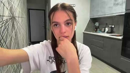 ladyeemily past broadcast snapshot