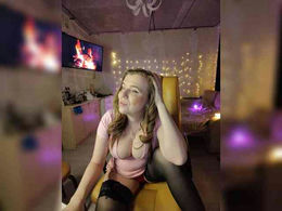 DanaSweet past broadcast snapshot