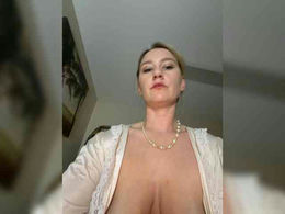 AmberHanes past broadcast snapshot