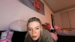 oliviaparkerz past broadcast snapshot