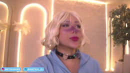 dakota_leex past broadcast snapshot