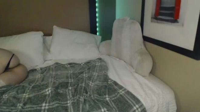cash_and_cleo live webcam preview