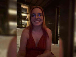 YourDreamWoman past broadcast snapshot