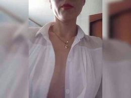 NinonDePeace past broadcast snapshot