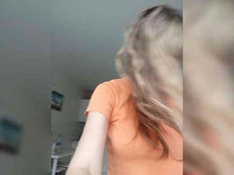 NinonDePeace past broadcast snapshot