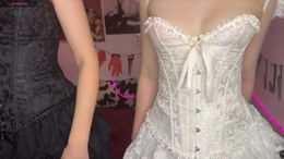 lana__and___jana past broadcast snapshot