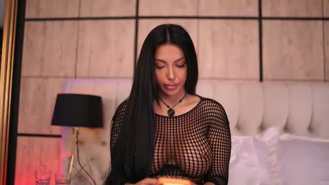 aishaadevoe live webcam preview