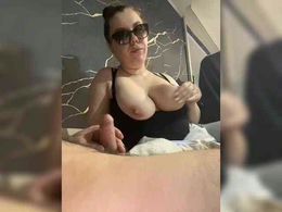 GirlWithACrystal past broadcast snapshot