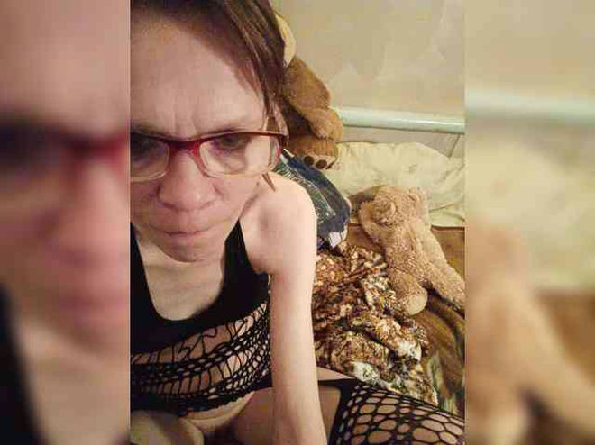 Mary32 live webcam preview