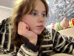 curlyhaired past broadcast snapshot