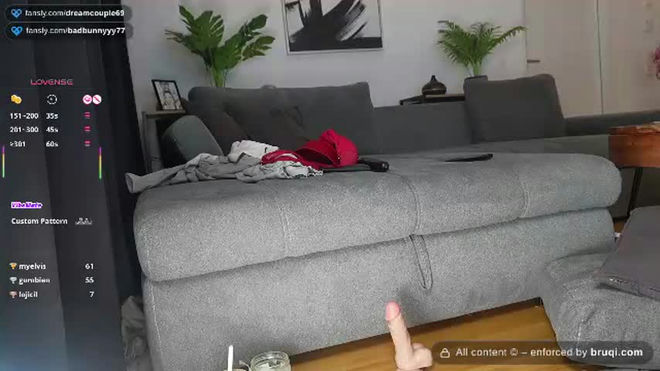 rebi__ricci live webcam preview