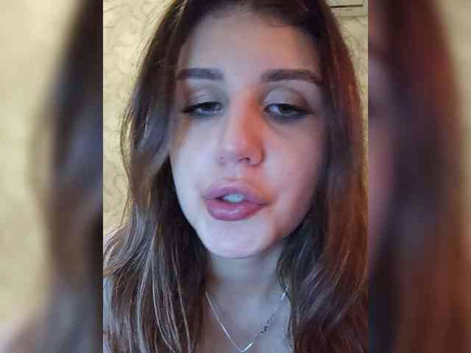 M-O-N-E live webcam preview