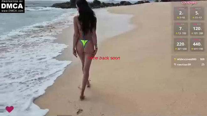 nikkitasty live webcam preview