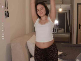 -FemaleEssence- past broadcast snapshot