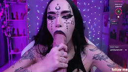 leylanoir_02 past broadcast snapshot