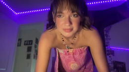 izzyxoxo8 past broadcast snapshot
