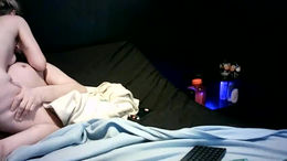 yourfavgirl77 past broadcast snapshot