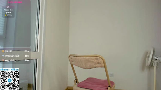 helen_sparkk live webcam preview