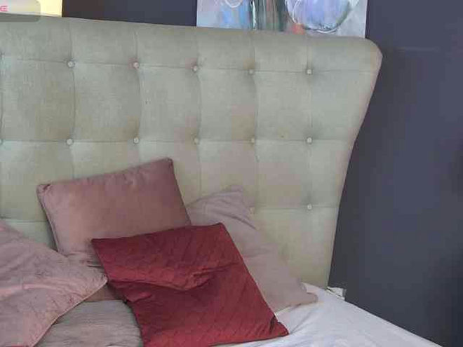 LheaMadison live webcam preview