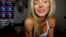 theselina_kyle past broadcast snapshot