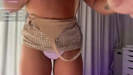 averybabyyx past broadcast snapshot