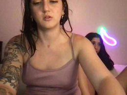 ToriandNina past broadcast snapshot