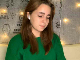 EmilyAnderl past broadcast snapshot