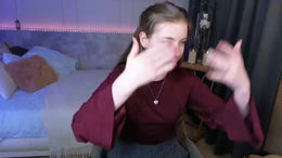 elain_n past broadcast snapshot