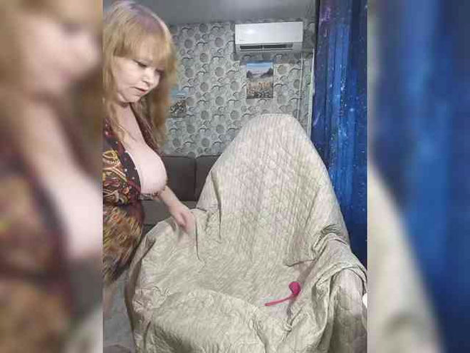 Svetlanka04 live webcam preview